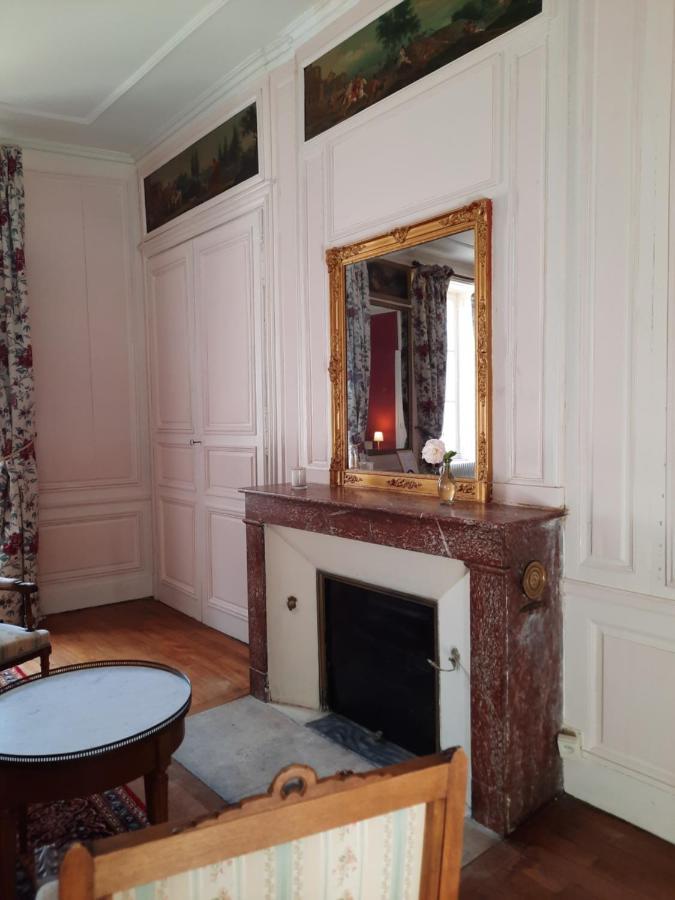 Maison Zola Bed and Breakfast Saint-Amand-Mont-Rond Exteriör bild