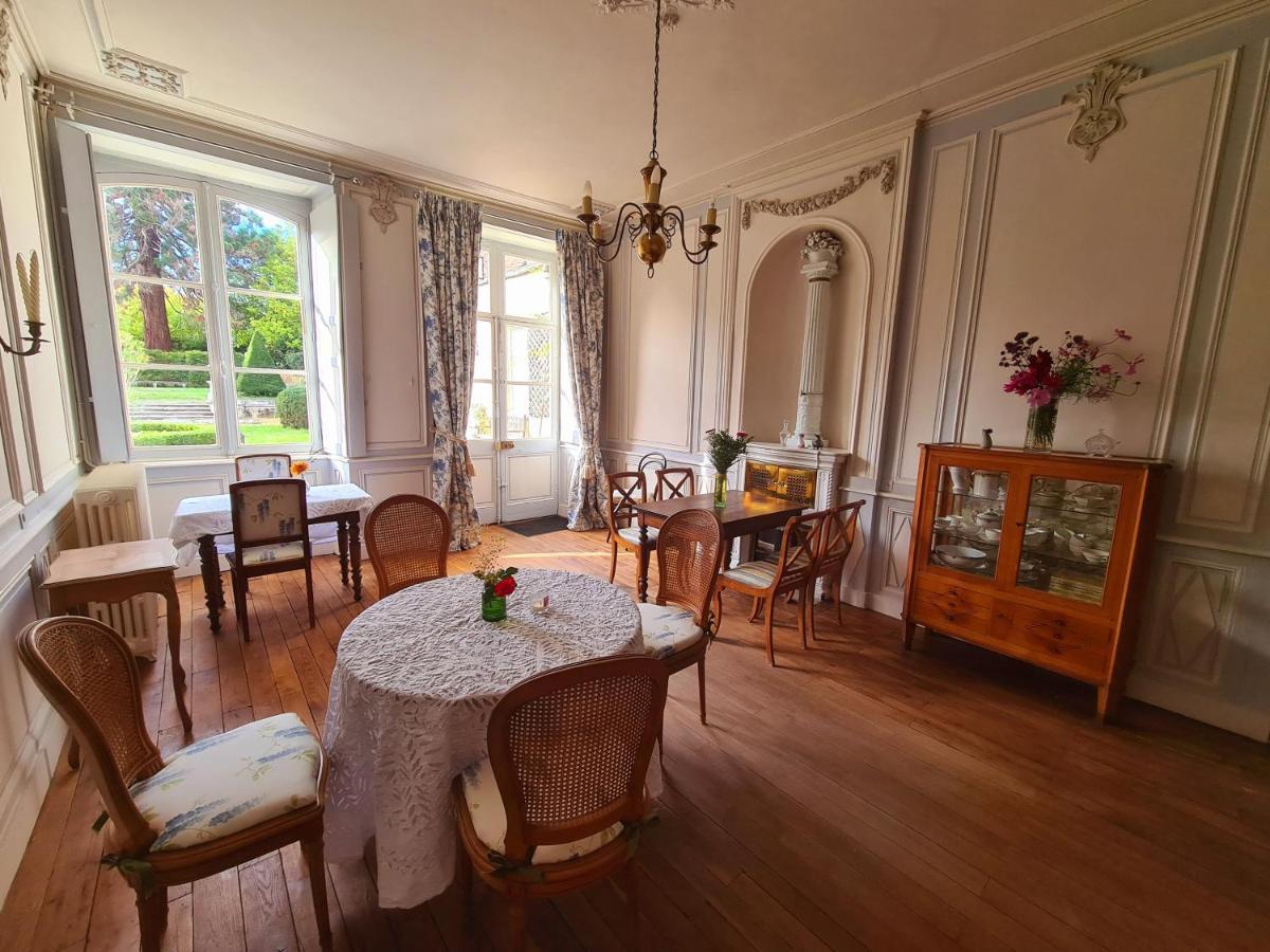 Maison Zola Bed and Breakfast Saint-Amand-Mont-Rond Exteriör bild